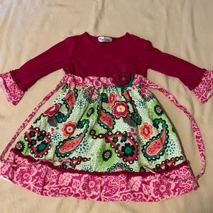 Girls dress size 6 Rare edition